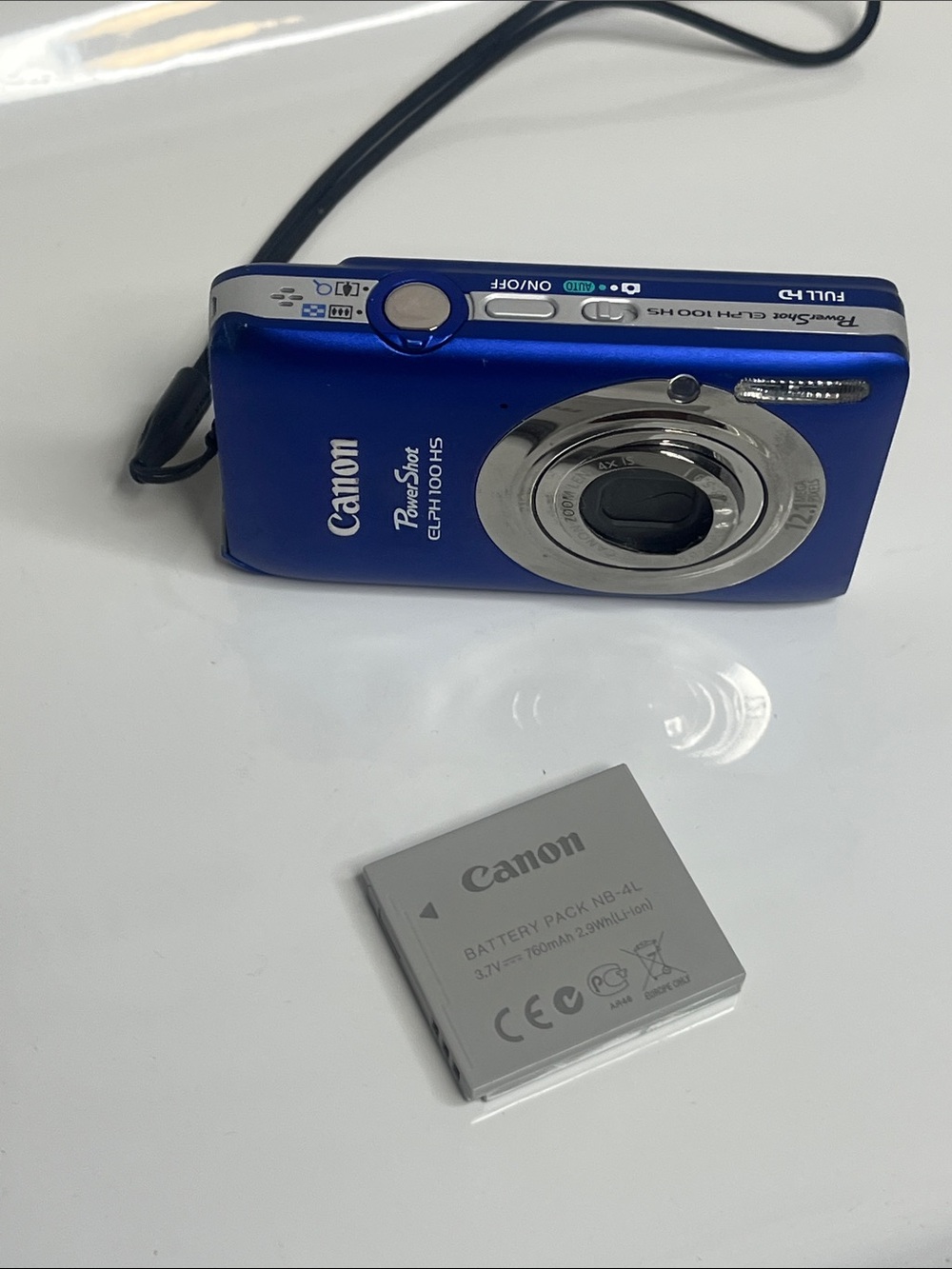 Canon Powershot Elph 100hs Compact Point-and-Shoot Camera in Blue - Picture 5 of 6